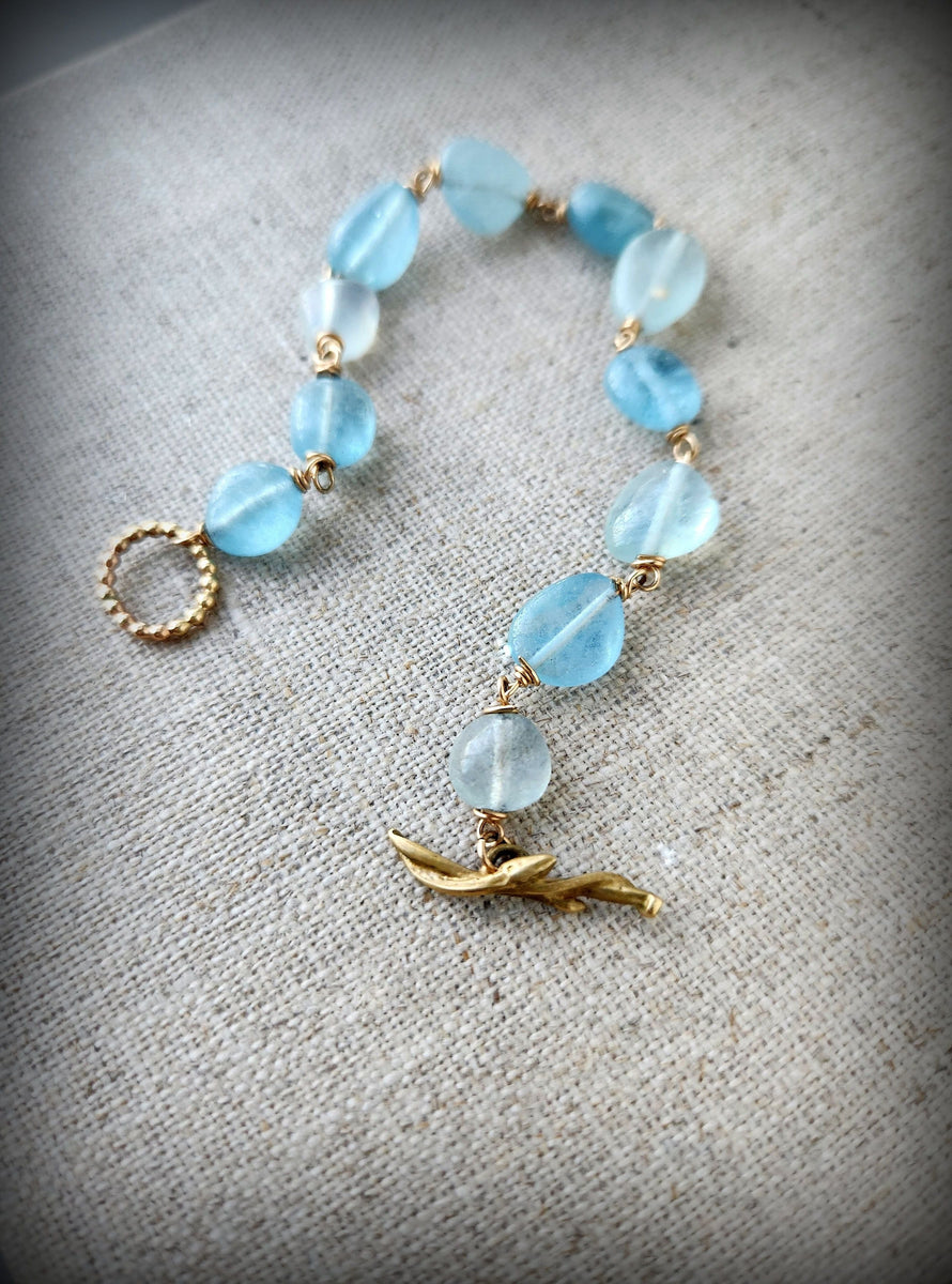 Vintage raw aquamarine and pearl with 14k gold beaded bracelet 2024 with 14k gold clasp