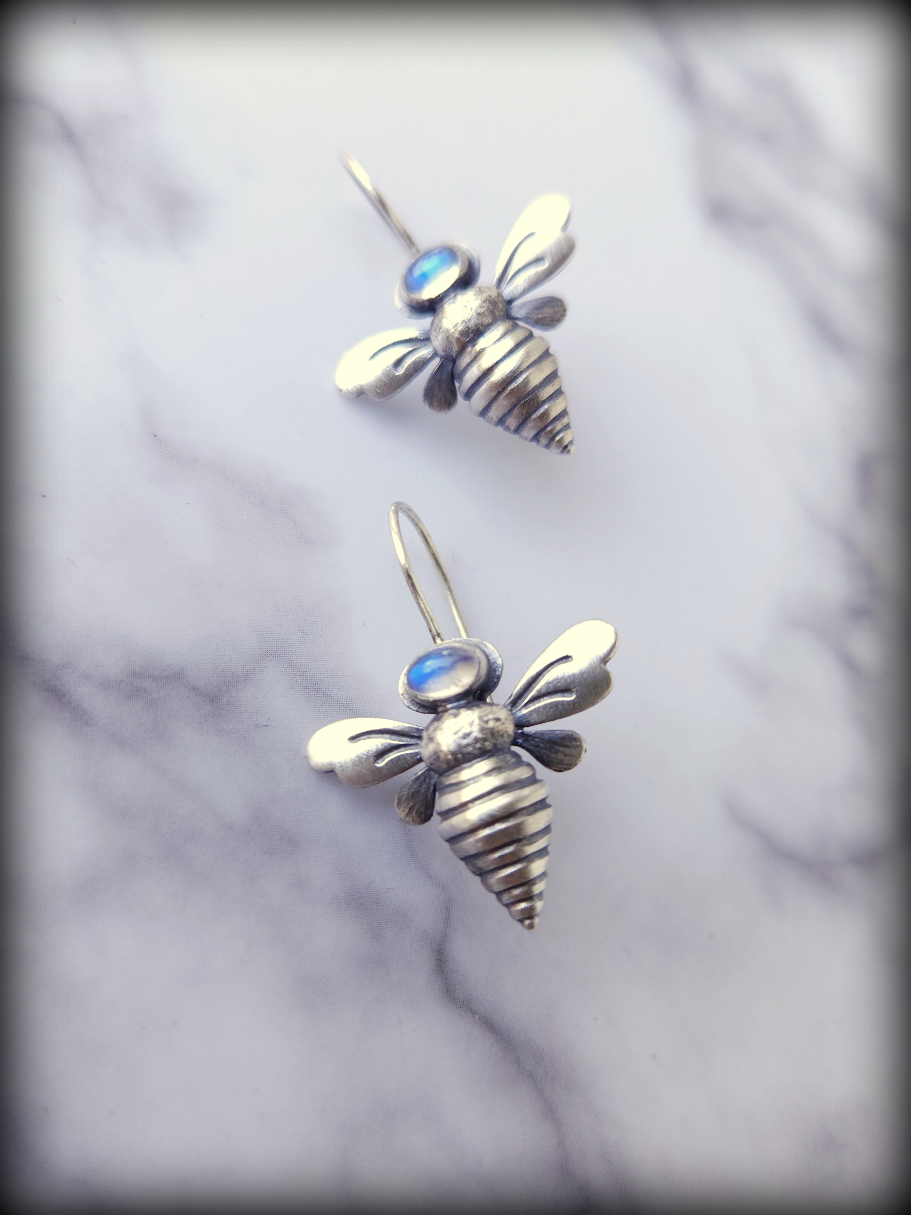 Sterling Queen Bee Gemstone Earring