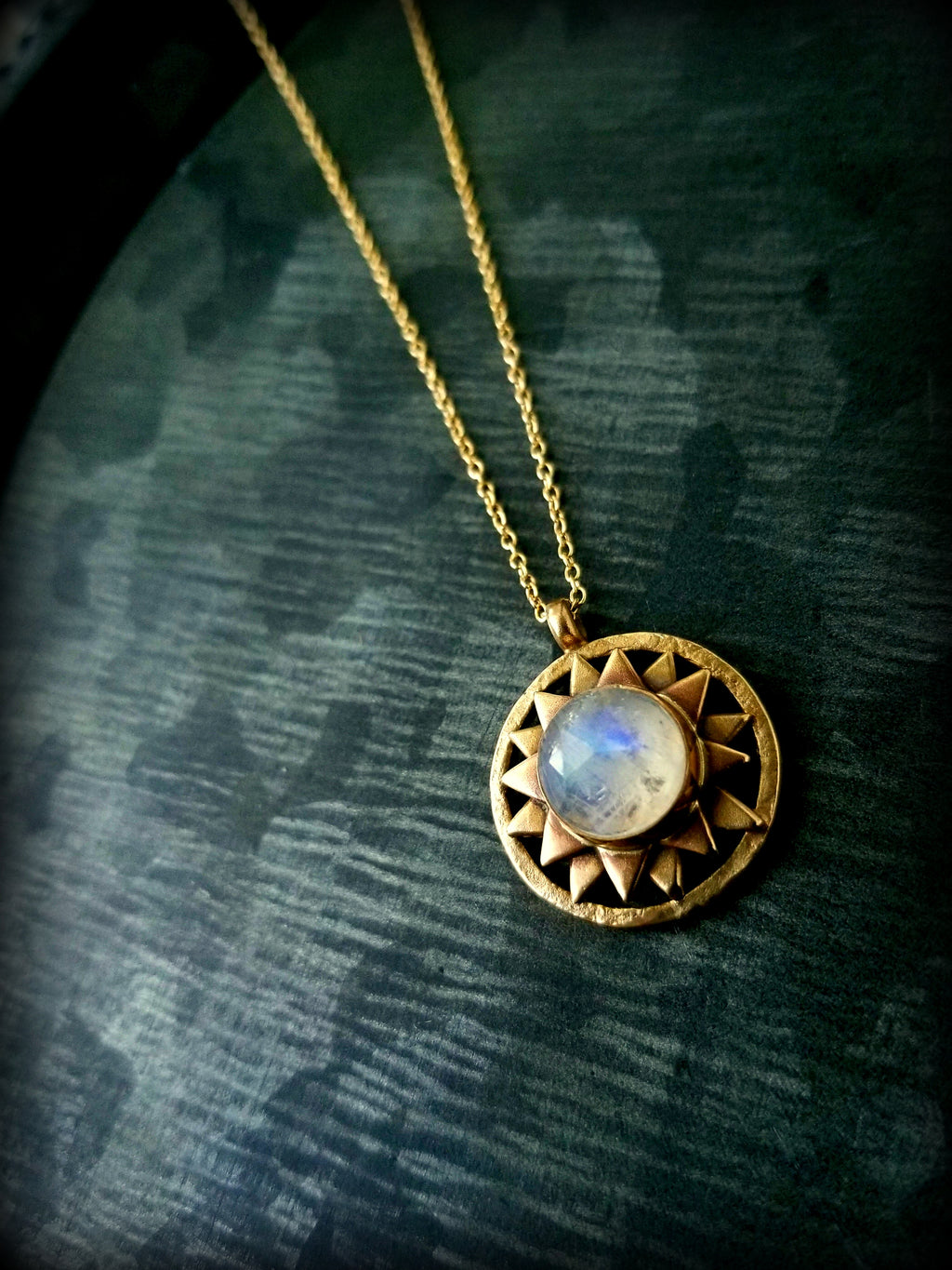Faceted Moonstone Celeste Star Necklace, 14k Gold, ©Teresa de la Guardia, All Rights Reserved