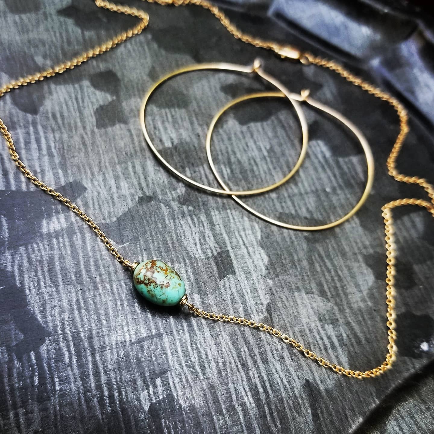 Kingman Turquoise Elliptic, 14k Gold Turquoise Necklace