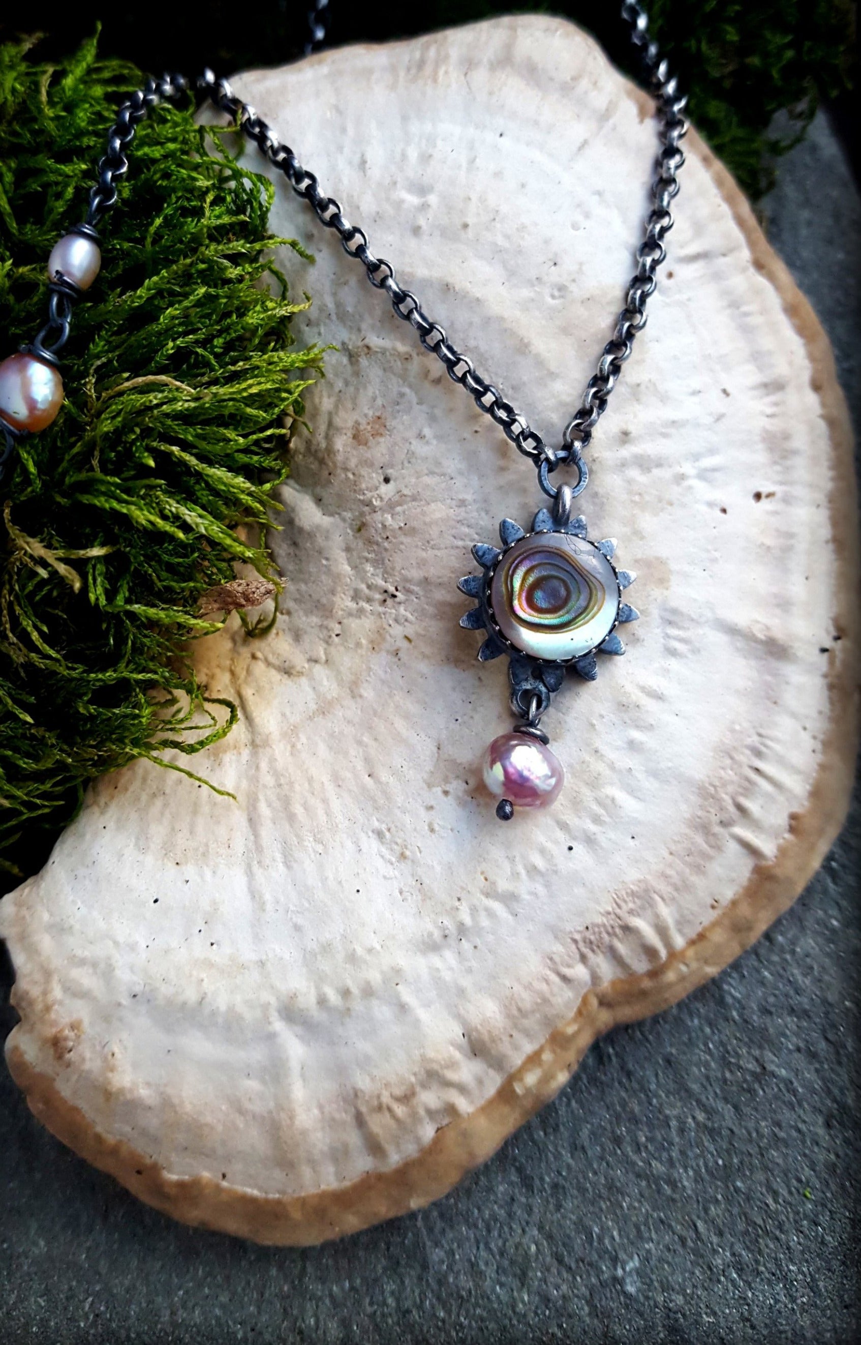 Sterling Abalone Shell and Pink FWPearl Sunflower Necklace, ©Teresa de la Guardia, All Rights Reserved