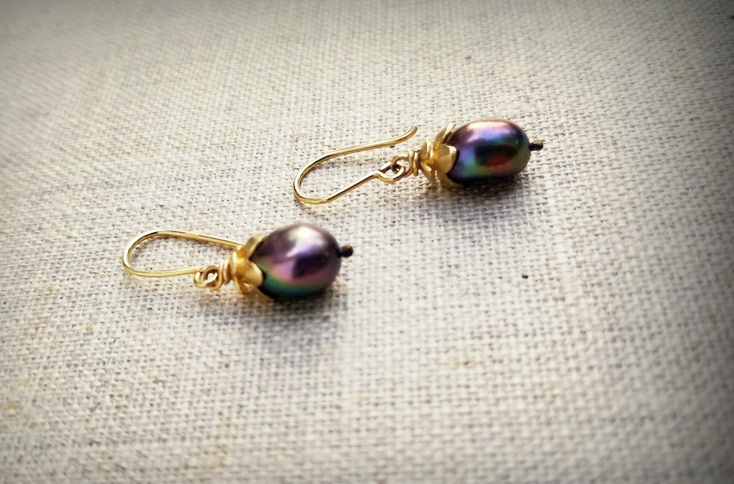 Black Pearl Earrings - Custom Made in Sydney | Aquarian Pearls