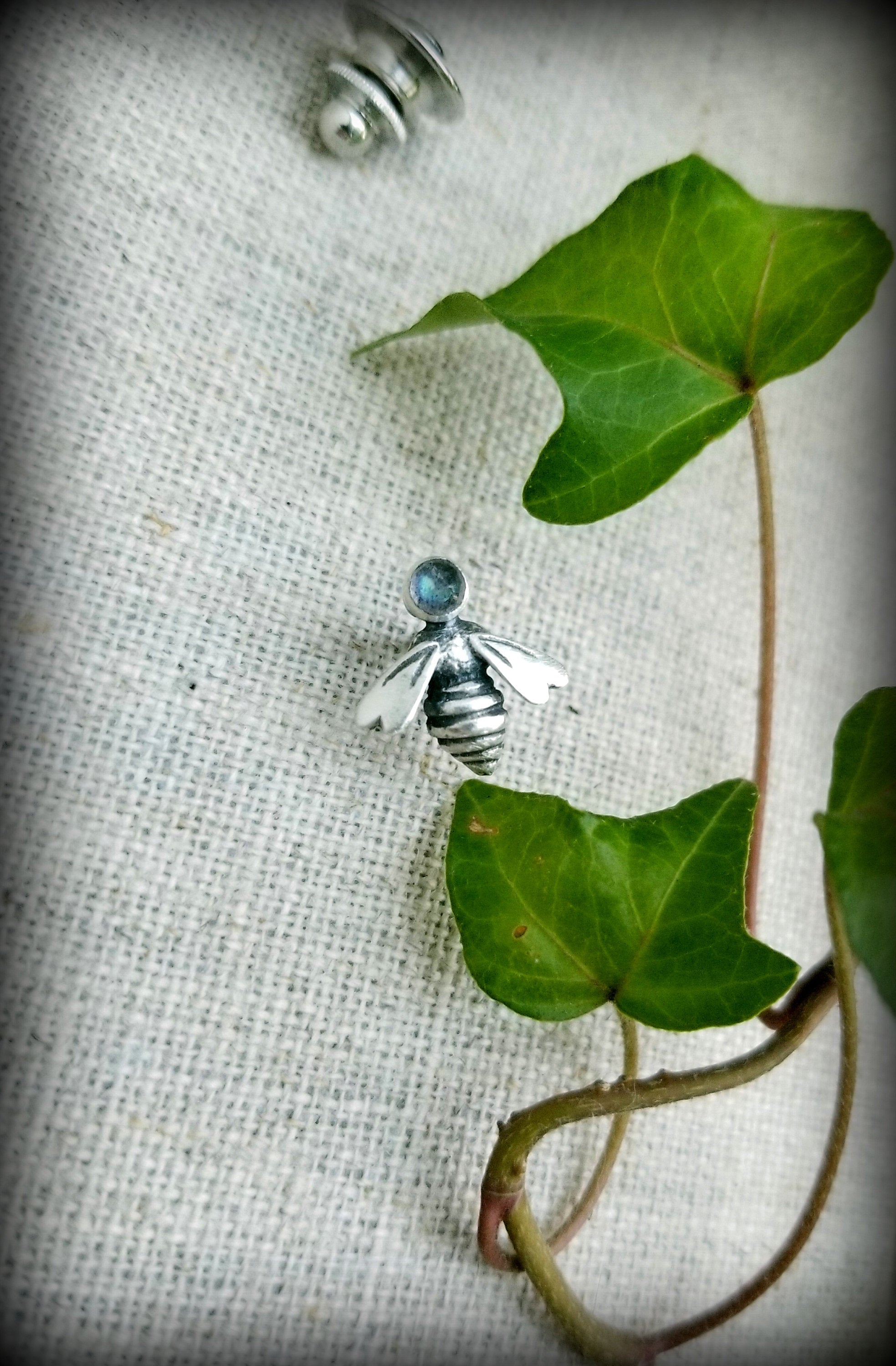 Petite Queen Bee Stud Pin with Gemstone