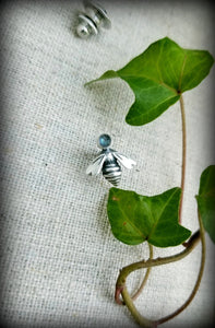 Petite Queen Bee Stud Pin with Gemstone